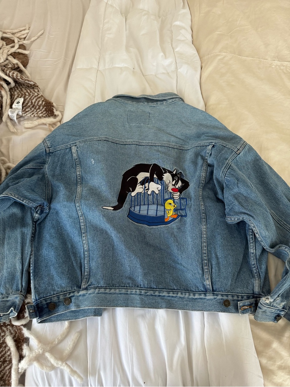 Acme clothingEmbroidered Denim Jacket with Sylvester & Tweety Patch - vintage